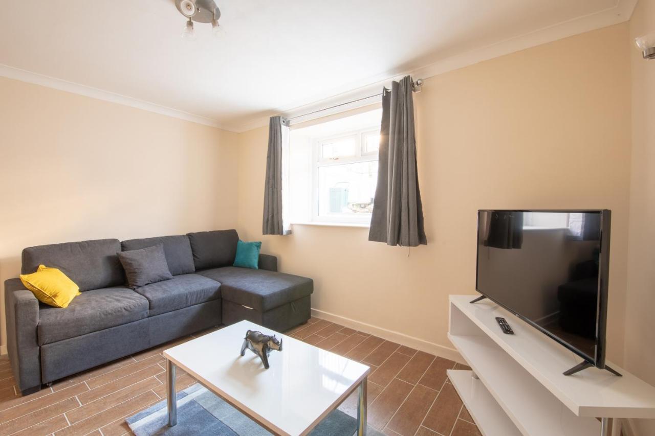 Host & Stay - Hanover Apartment Swansea Extérieur photo
