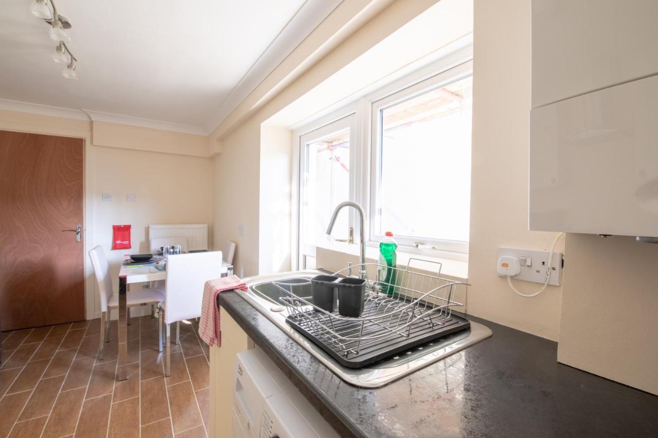 Host & Stay - Hanover Apartment Swansea Extérieur photo