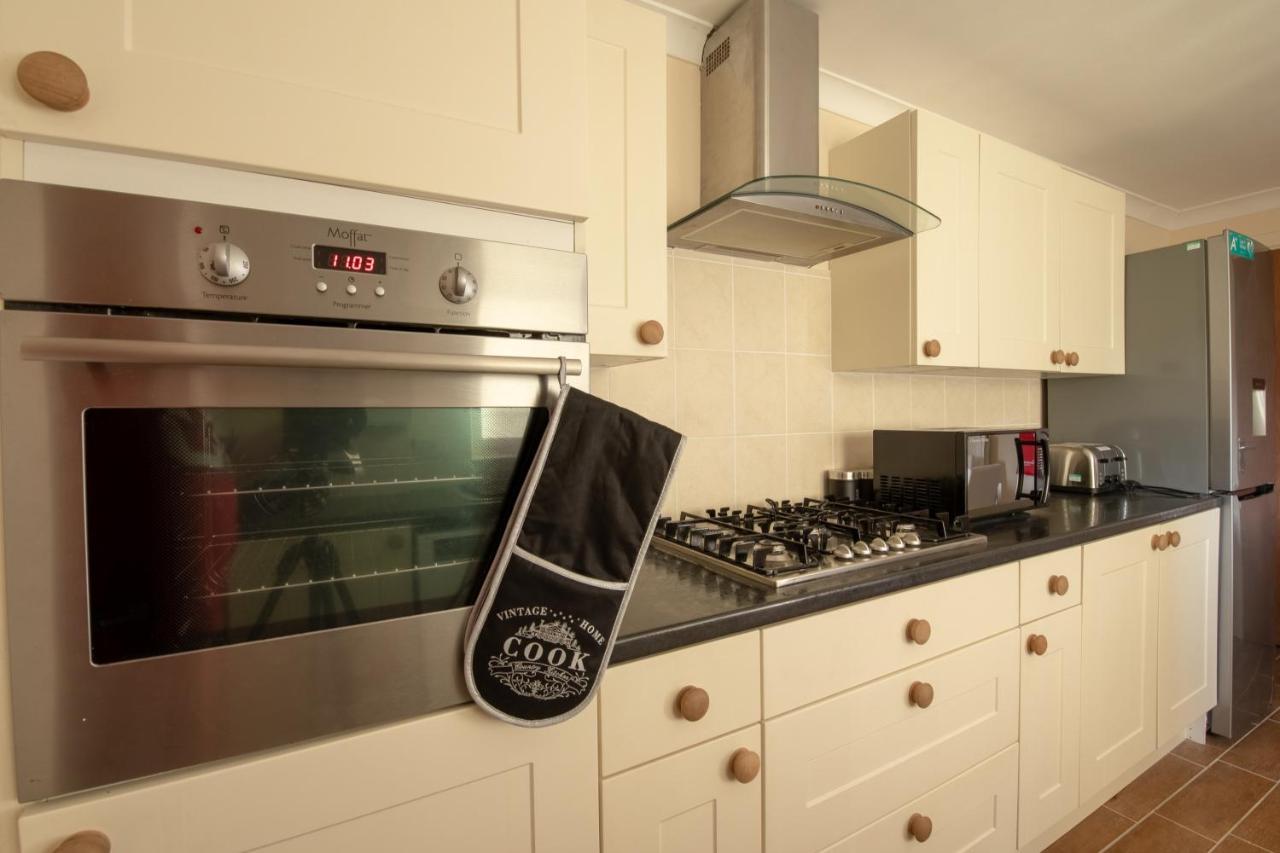Host & Stay - Hanover Apartment Swansea Extérieur photo