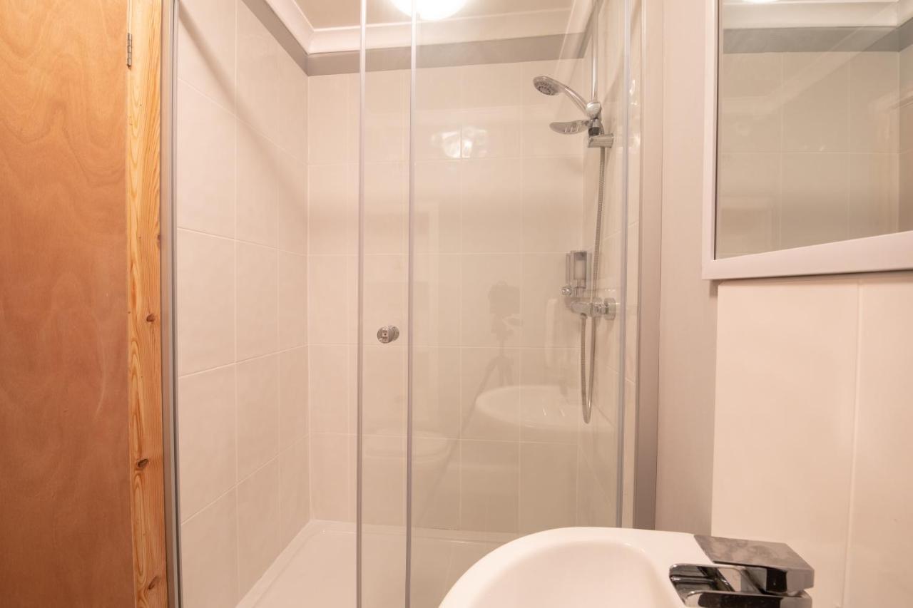 Host & Stay - Hanover Apartment Swansea Extérieur photo